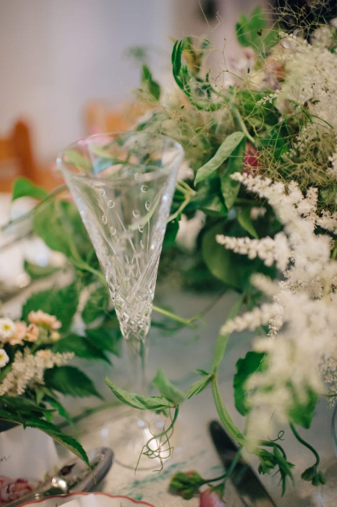Gnome Grown Flowers, table arrangement, simply brilliant events