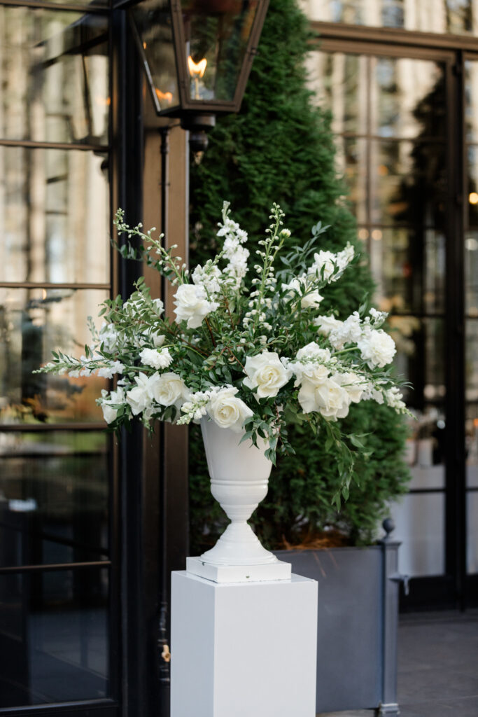 Ceremony Florals outside Shepherds Hollow